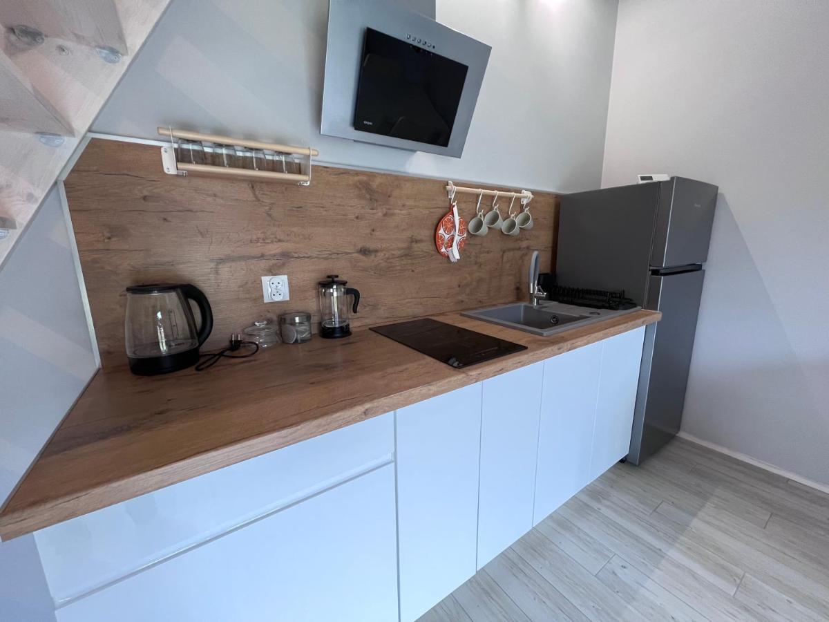 Apartament Pod Jaworami Z Antresola Еленя-Гура Экстерьер фото